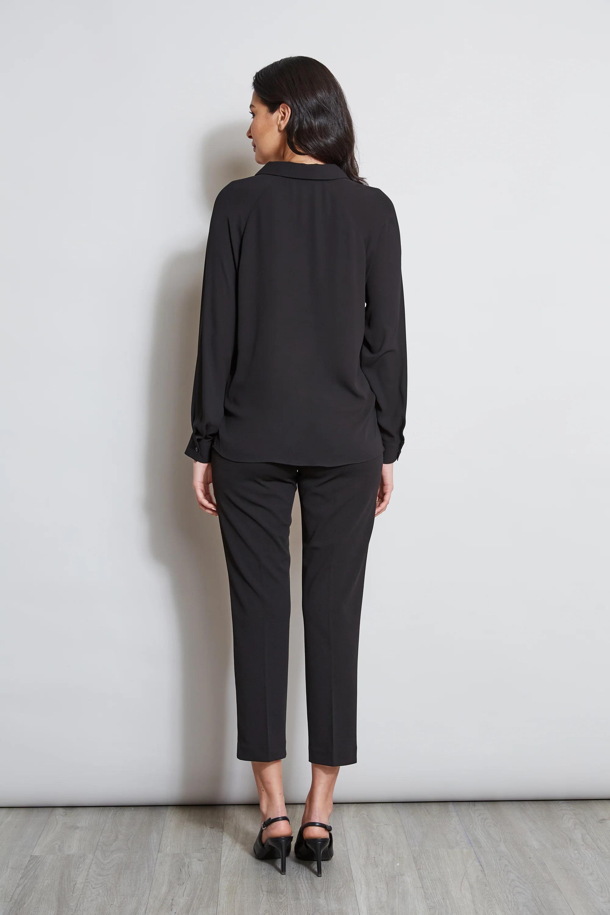 T-Tahari Split Neck Long Sleeve Shirt - Image 3