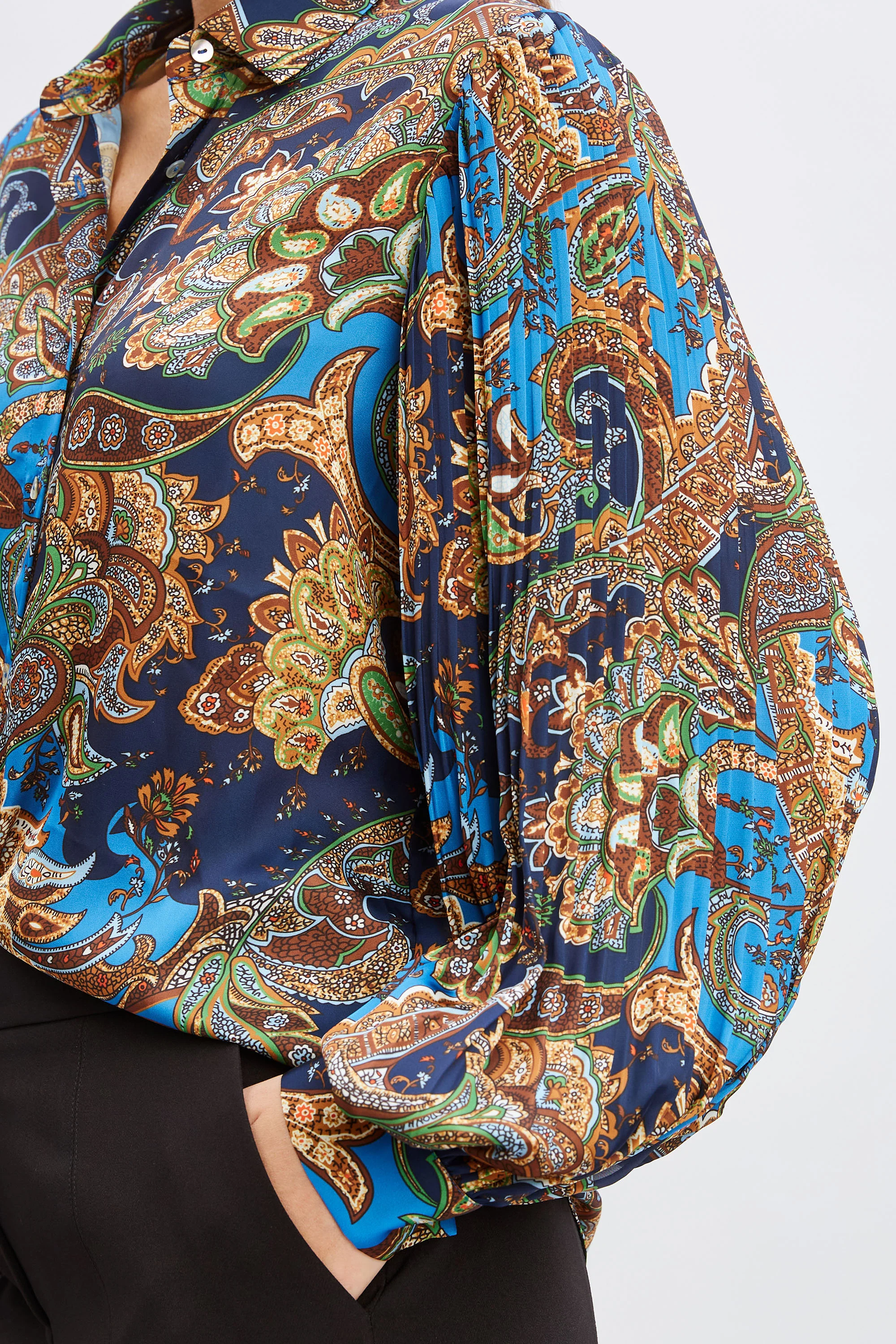 T-Tahari Royal Paisley Button Down - Image 5